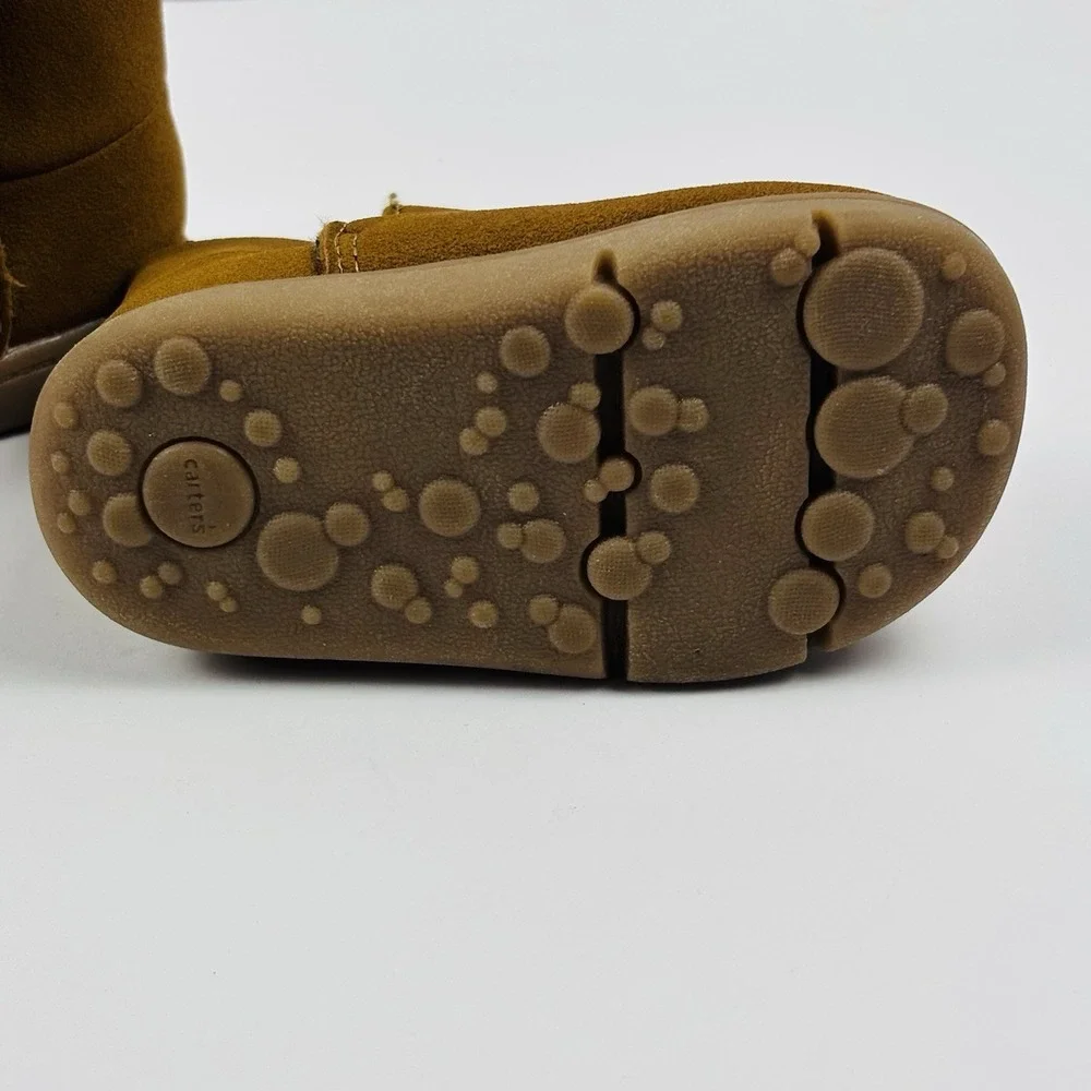 Carters Lucia Baby Girl Toddler Boots Size 4 Brown Suede Upper First Walkers